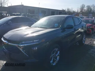 2025 Chevrolet Trax LS with VIN KL77LFEP9SC181886, listed as a IAAI auction lot 41769552 with 181 mi miles and . Bid and sale history available at DreamBid. Image 18.