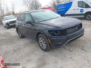 2018 Volkswagen Tiguan S with VIN 3VV0B7AX5JM109066, listed as a IAAI auction lot 41866569 with 83,448 mi miles. Bid and sale history available at carsss.com. Image 1.