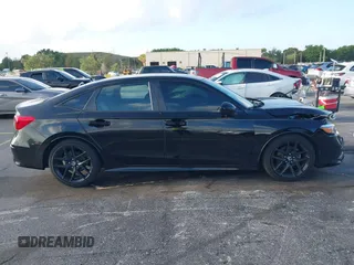 2022 Honda Civic Sport z VIN 2HGFE2F53NH569990, wystawiony jako IAAI lot #41944635 z przebiegiem 20 935 mil mil oraz . Historia ofert i sprzedaży dostępna na DreamBid. Obrazek 14.