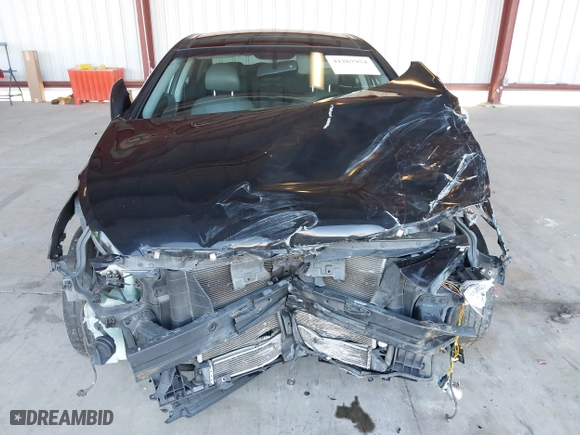 2013 Hyundai Sonata Hybrid with VIN KMHEC4A44DA064673, listed as a IAAI auction lot 41267954 with 178,562 mi miles. Bid and sale history available at carsss.com. Image 6.