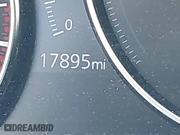2024 Mazda CX-30 S Select Sport z VIN 3MVDMBBM5RM626265, wystawiony jako IAAI lot #42220770 z przebiegiem 17 895 mil mil oraz . Historia ofert i sprzedaży dostępna na DreamBid. Obrazek 16.
