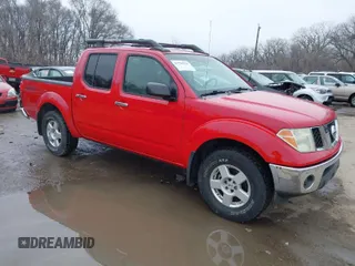 2006 Nissan Frontier SE z VIN 1N6AD07W96C455744, wystawiony jako IAAI lot #41728920 z przebiegiem 176 107 mil mil oraz . Historia ofert i sprzedaży dostępna na DreamBid. Obrazek 1.