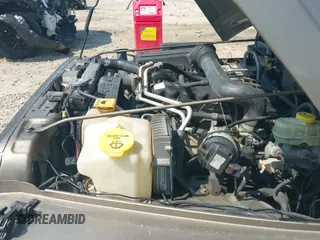 2004 Jeep Wrangler Sahara с VIN 1J4FA59S24P791115, выставлен на аукционе IAAI как лот 43244282 с пробегом 249 019 миль миль и . История ставок и продаж доступна на DreamBid. Изображение 20.