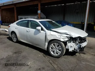 2015 Lexus ES 330 with VIN JTHBK1GG3F2179898, listed as a Copart auction lot 58804235 with 215,664 mi miles and Salvage title. Bid and sale history available at DreamBid. Image 4.