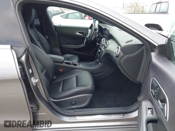 2014 Mercedes-Benz CLA 250 с VIN WDDSJ4EBXEN151077, выставлен на аукционе IAAI как лот 42475101 с пробегом 113 252 миль миль и . История ставок и продаж доступна на DreamBid. Изображение 5.