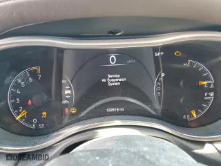2014 Jeep Grand Cherokee Summit with VIN 1C4RJFJG1EC258276, listed as a Copart auction lot 46708225 with 122,619 mi miles and Salvage Title. Bid and sale history available at carsss.com. Image 9.