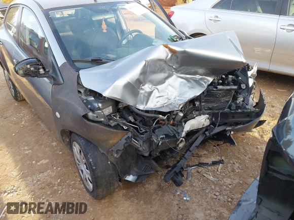 2012 Mazda 2 Sport with VIN JM1DE1KY8C0132164, listed as a IAAI auction lot 41101183 with Not Provided miles. Bid and sale history available at carsss.com. Image 11.