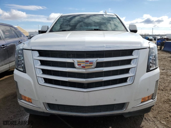 2018 Cadillac Escalade Luxury with VIN 1GYS4BKJ4JR163739, listed as a Copart auction lot 47452995 with 90,287 mi miles and Clean Title. Bid and sale history available at carsss.com. Image 5.