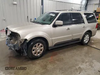 2004 Lincoln Navigator Luxury with VIN 5LMFU27R04LJ10106, listed as a Copart auction lot 44678505 with 183,630 mi miles and Clean Title. Bid and sale history available at carsss.com. Image 1.