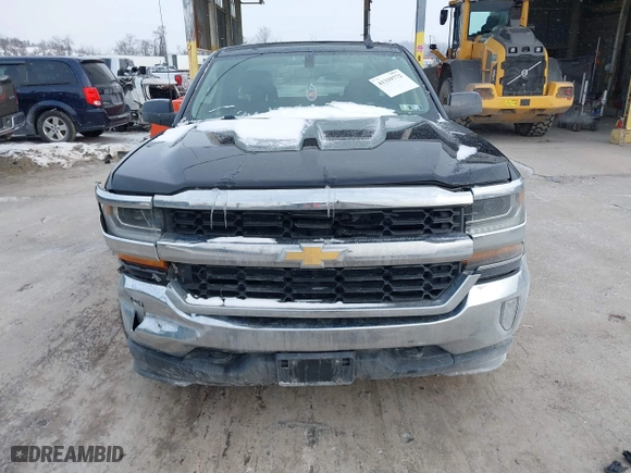 2017 Chevrolet Silverado 1500 LT with VIN 1GCVKRECXHZ322143, listed as a IAAI auction lot 41339772 with 84,208 mi miles. Bid and sale history available at carsss.com. Image 12.