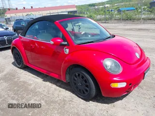 2005 Volkswagen Beetle GLS с VIN 3VWCM31YX5M362832, выставлен на аукционе IAAI как лот 42219347 с пробегом 128 909 миль миль и . История ставок и продаж доступна на DreamBid. Изображение 1.