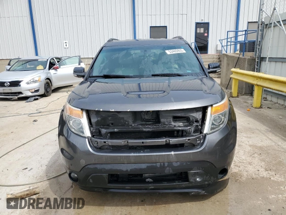 2015 Ford Explorer XLT with VIN 1FM5K7D87FGC53272, listed as a Copart auction lot 53465955 with 180,210 mi miles and Salvage Title. Bid and sale history available at DreamBid. Image 5.