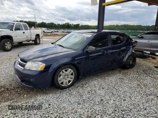 2014 Dodge Avenger SE z VIN 1C3CDZAB0EN140490, wystawiony jako Copart lot #55785015 z przebiegiem 151 224 mil mil oraz Szkody całkowita. Historia ofert i sprzedaży dostępna na DreamBid. Obrazek 1.