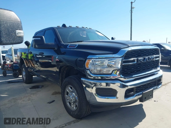 2024 Ram 2500 Tradesman with VIN 3C6UR5CL0RG264829, listed as a IAAI auction lot 41617725 with 46,483 mi miles. Bid and sale history available at carsss.com. Image 13.