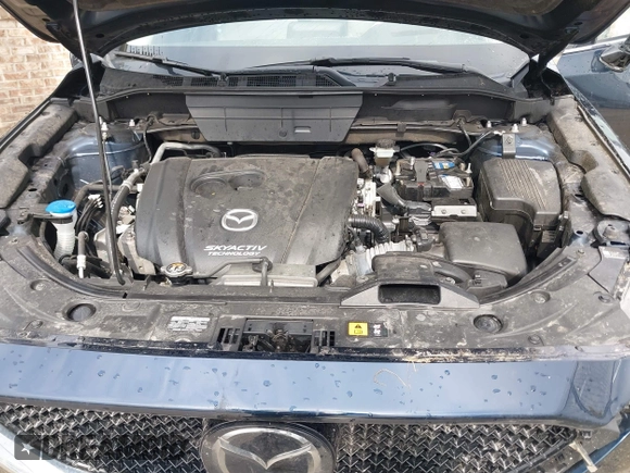 2018 Mazda CX-5 Grand Touring with VIN JM3KFADM1J1439544, listed as a IAAI auction lot 41891134 with 54,132 mi miles and . Bid and sale history available at DreamBid. Image 10.