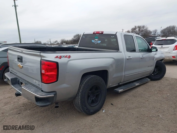 2018 Chevrolet Silverado 1500 LT with VIN 1GCVKREH8JZ267659, listed as a IAAI auction lot 41279618 with 143,310 mi miles. Bid and sale history available at carsss.com. Image 4.