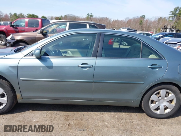 2007 Toyota Camry CE with VIN 4T1BE46K07U690521, listed as a IAAI auction lot 42070933 with 171,758 mi miles. Bid and sale history available at carsss.com. Image 14.