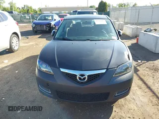 2008 Mazda 3 i Touring z VIN JM1BK32FX81835034, wystawiony jako IAAI lot #42321184 z przebiegiem 164 528 mil mil oraz . Historia ofert i sprzedaży dostępna na DreamBid. Obrazek 13.
