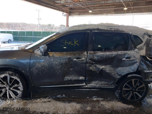2017 Nissan Rogue SL with VIN 5N1AT2MV1HC764555, listed as a IAAI auction lot 41350873 with 72,388 mi miles. Bid and sale history available at carsss.com. Image 14.