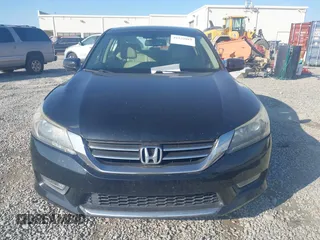 2013 Honda Accord Sdn EX-L with VIN 1HGCR2F85DA147590, listed as a IAAI auction lot 41532019 with 166,433 mi miles. Bid and sale history available at carsss.com. Image 12.