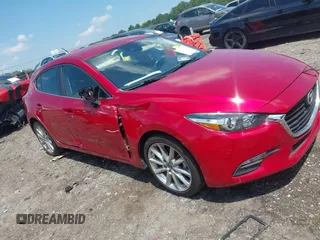 2017 Mazda 3 Touring z VIN 3MZBN1L73HM118171, wystawiony jako IAAI lot #42673706 z przebiegiem 105 496 mil mil oraz . Historia ofert i sprzedaży dostępna na DreamBid. Obrazek 1.