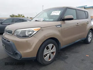 2014 Kia Soul with VIN KNDJN2A22E7092910, listed as a IAAI auction lot 42105254 with 81,246 mi miles. Bid and sale history available at carsss.com. Image 2.