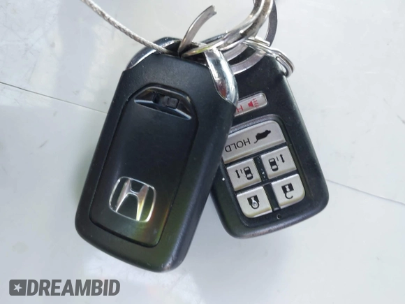 2016 Honda Odyssey EX-L with VIN 5FNRL5H67GB128929, listed as a IAAI auction lot 42126878 with 157,836 mi miles. Bid and sale history available at carsss.com. Image 11.