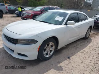 2020 Dodge Charger SXT z VIN 2C3CDXBG4LH213896, wystawiony jako IAAI lot #42143333 z przebiegiem 76 592 mil mil oraz . Historia ofert i sprzedaży dostępna na DreamBid. Obrazek 2.