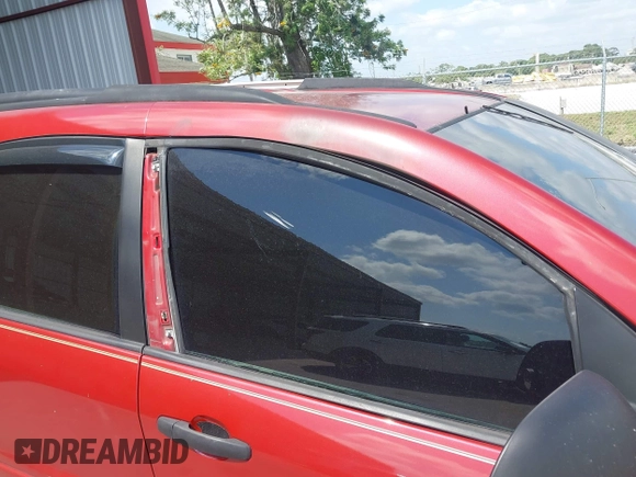 2006 Chevrolet Equinox LS z VIN 2CNDL13F266152680, wystawiony jako IAAI lot #42075385 z przebiegiem Nie podano mil oraz . Historia ofert i sprzedaży dostępna na DreamBid. Obrazek 14.