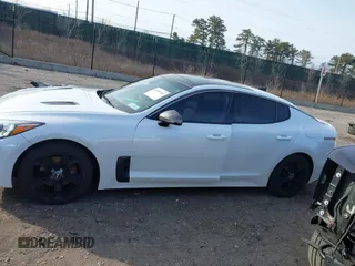 2020 Kia Stinger GT-Line with VIN KNAE15LA0L6081066, listed as a IAAI auction lot 41599142 with 73,199 mi miles. Bid and sale history available at carsss.com. Image 14.
