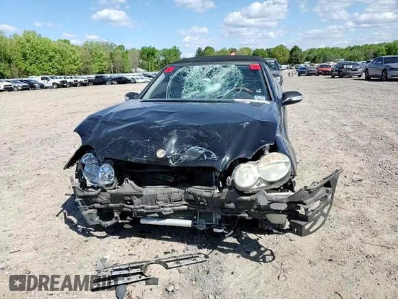 2009 Mercedes-Benz CLK 350 with VIN WDBTK56F39T108770, listed as a Copart auction lot 52892915 with 148,142 mi miles and Salvage Title. Bid and sale history available at DreamBid. Image 11.