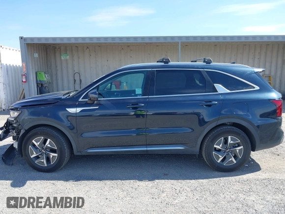 2021 Kia Sorento S with VIN KNDRG4LG5M5057404, listed as a IAAI auction lot 42170297 with 108,623 mi miles and . Bid and sale history available at DreamBid. Image 14.