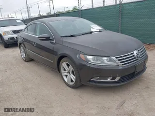 2013 Volkswagen CC R-Line with VIN WVWBN7AN5DE514951, listed as a IAAI auction lot 42056158 with 108,119 mi miles. Bid and sale history available at carsss.com. Image 1.