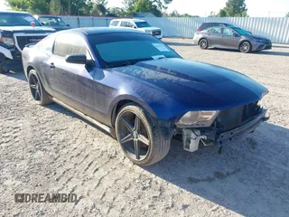 2012 Ford Mustang Premium с VIN 1ZVBP8AM1C5223897, выставлен на аукционе IAAI как лот 42242141 с пробегом 186 388 миль миль и . История ставок и продаж доступна на DreamBid. Изображение 1.