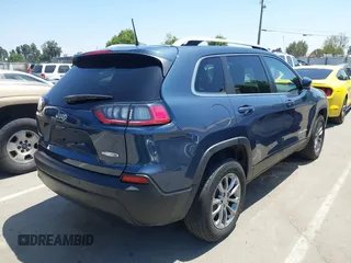 2020 Jeep Cherokee Latitude Plus z VIN 1C4PJMLB2LD616974, wystawiony jako IAAI lot #42164598 z przebiegiem 52 361 mil mil oraz . Historia ofert i sprzedaży dostępna na DreamBid. Obrazek 4.