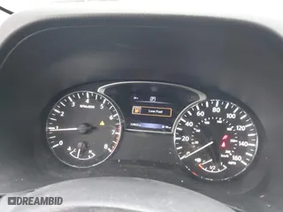 2017 Nissan Pathfinder SV with VIN 5N1DR2MN2HC687013, listed as a IAAI auction lot 41362733 with 129,832 mi miles. Bid and sale history available at carsss.com. Image 7.