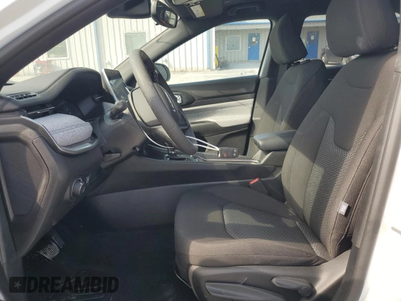 2025 Jeep Compass Sport with VIN 3C4NJDAN0ST534688, listed as a Copart auction lot 53636205 with 528 mi miles and Salvage title. Bid and sale history available at DreamBid. Image 7.