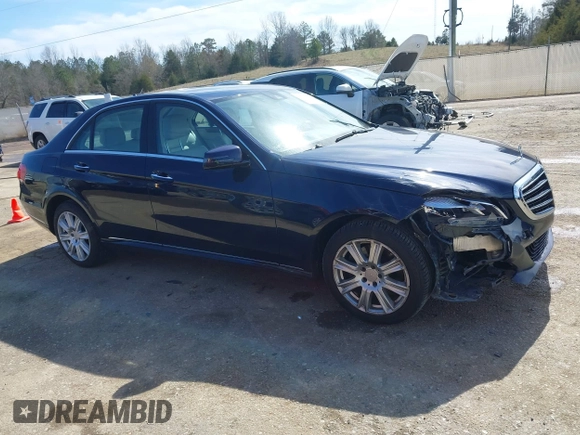 2014 Mercedes-Benz E 350 Sport z VIN WDDHF5KB5EA897885, wystawiony jako IAAI lot #41610599 z przebiegiem 186 080 mil mil oraz . Historia ofert i sprzedaży dostępna na DreamBid. Obrazek 13.