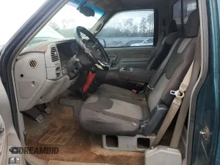 1998 Chevrolet Silverado 1500 with VIN 1GCEK14R0WZ137636, listed as a Copart auction lot 50781335 with 276,184 mi miles and Salvage Title. Bid and sale history available at DreamBid. Image 7.