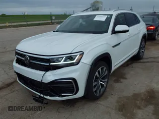 2023 Volkswagen Atlas SEL Premium R-Line z VIN 1V2FE2CA8PC221736, wystawiony jako IAAI lot #42155629 z przebiegiem 54 394 mil mil oraz . Historia ofert i sprzedaży dostępna na DreamBid. Obrazek 2.
