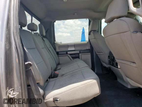 2022 Ford F-250 XL with VIN 1FT8W2BTXNEE16815, listed as a Copart auction lot 61967185 with 116,527 mi miles and Salvage title. Bid and sale history available at DreamBid. Image 10.