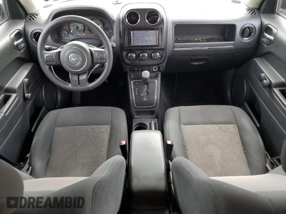 2015 Jeep Patriot Sport z VIN 1C4NJRBB1FD176918, wystawiony jako Copart lot #72587214 z przebiegiem 109 151 mil mil oraz Szkoda całkowita • Salvage title. Historia ofert i sprzedaży dostępna na DreamBid. Obrazek 8.
