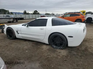 2004 Chevrolet Corvette with VIN 1G1YY22GX45114106, listed as a Copart auction lot 84917564 with 92,951 mi miles and Salvage Title. Bid and sale history available at carsss.com. Image 2.
