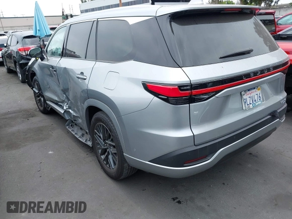 2024 Lexus TX 350 with VIN 5TDAAAB6XRS011333, listed as a IAAI auction lot 42293966 with 19,146 mi miles and . Bid and sale history available at DreamBid. Image 3.