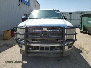 2015 Ford F-350 Platinum with VIN 1FT7W3B65FEB44882, listed as a Copart auction lot 52572825 with 307,996 mi miles and Clean Title. Bid and sale history available at DreamBid. Image 5.