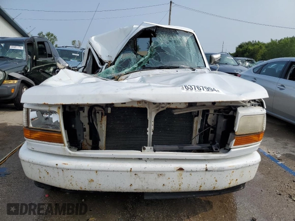 1994 Ford F-150 with VIN 1FTDF15Y7RNA04437, listed as a Copart auction lot 63767994 with 138,656 mi miles and Non Repairable. Bid and sale history available at carsss.com. Image 5.