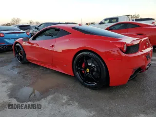 2010 Ferrari 458 Italia z VIN ZFF67NFA8A0176042, wystawiony jako Copart lot #74711994 z przebiegiem 13 056 mil mil oraz Nie do naprawy. Historia ofert i sprzedaży dostępna na DreamBid. Obrazek 2.