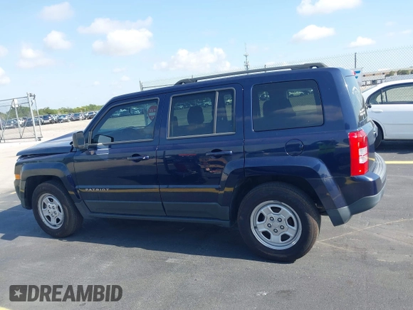 2014 Jeep Patriot Sport z VIN 1C4NJPBB0ED789549, wystawiony jako IAAI lot #42285134 z przebiegiem 103 561 mil mil oraz . Historia ofert i sprzedaży dostępna na DreamBid. Obrazek 14.