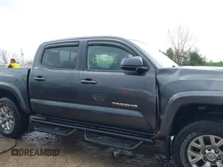 2017 Toyota Tacoma SR5 с VIN 3TMCZ5AN2HM108445, выставлен на аукционе IAAI как лот 42074101 с пробегом 193 220 миль миль и . История ставок и продаж доступна на DreamBid. Изображение 13.