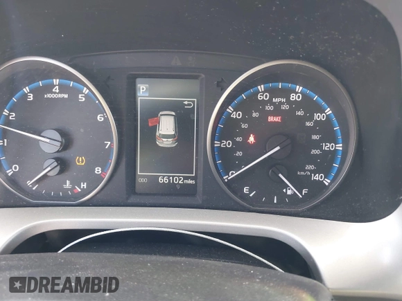 2017 Toyota RAV4 LE z VIN 2T3ZFREV2HW317056, wystawiony jako IAAI lot #41692139 z przebiegiem 66 102 mil mil oraz . Historia ofert i sprzedaży dostępna na DreamBid. Obrazek 7.